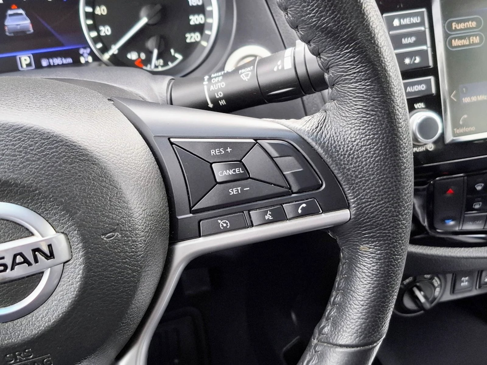 Nissan Navara 2023 - Imagen 16 de 20