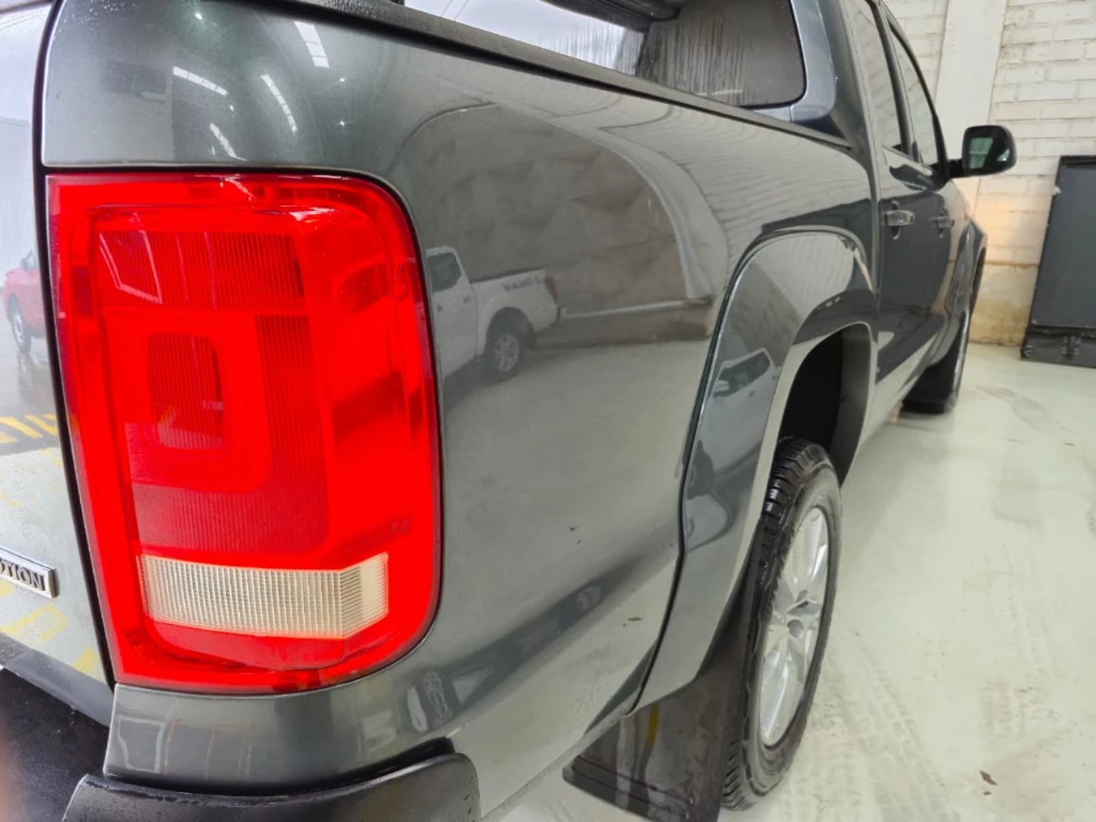 Volkswagen Amarok 2023 - Imagen 10 de 20