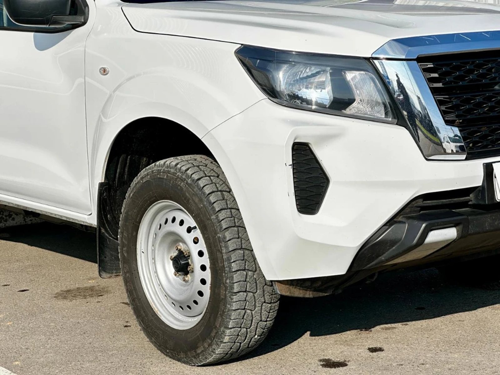 NISSAN NAVARA 2023 - Imagen 9 de 20