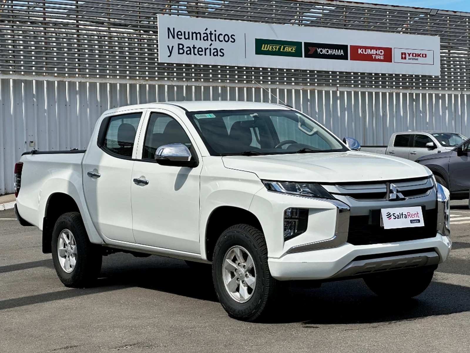 Mitsubishi L200 2023 - Foto 3 de 20