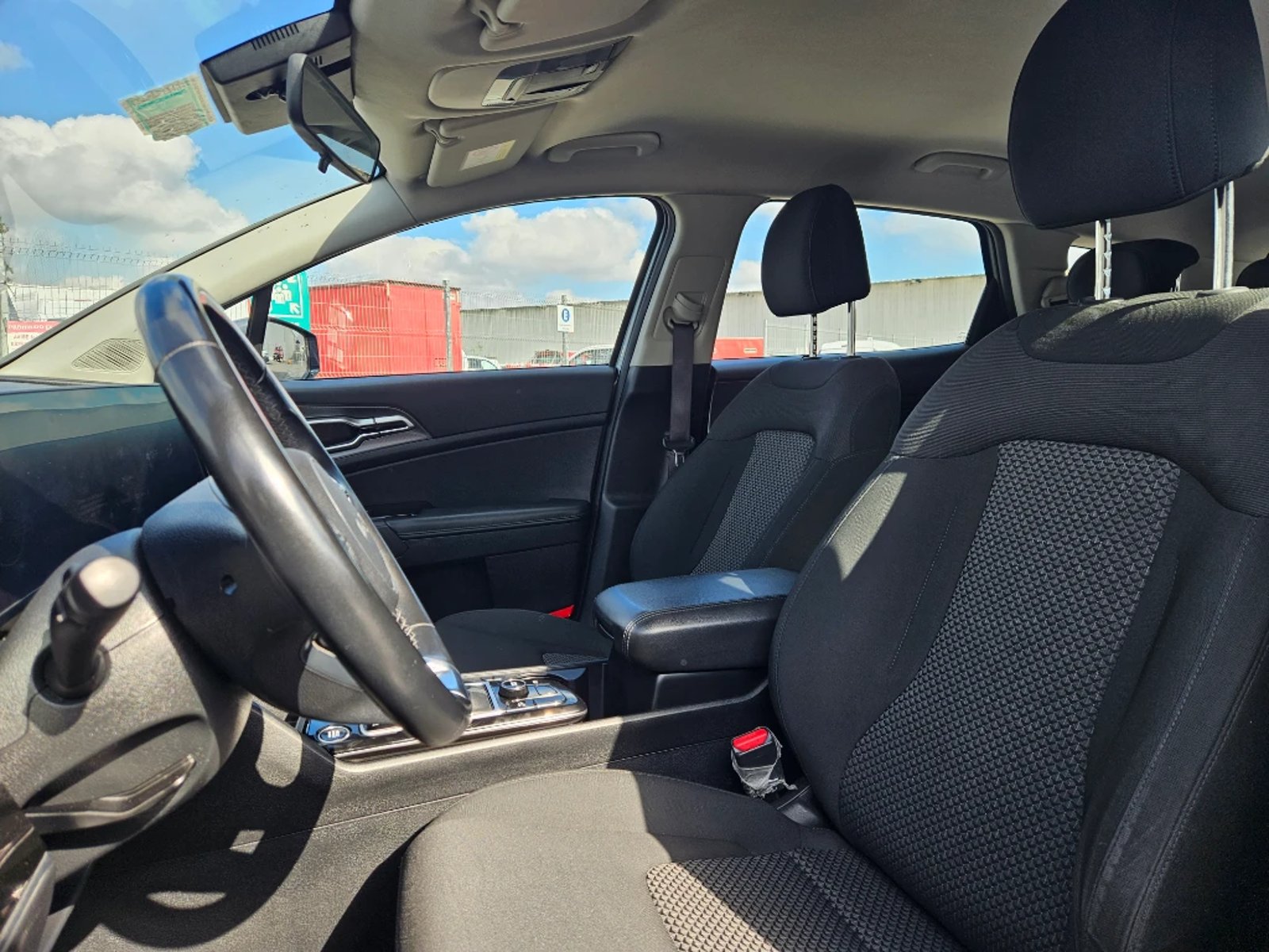 KIA SPORTAGE 2023 - Imagen 12 de 20