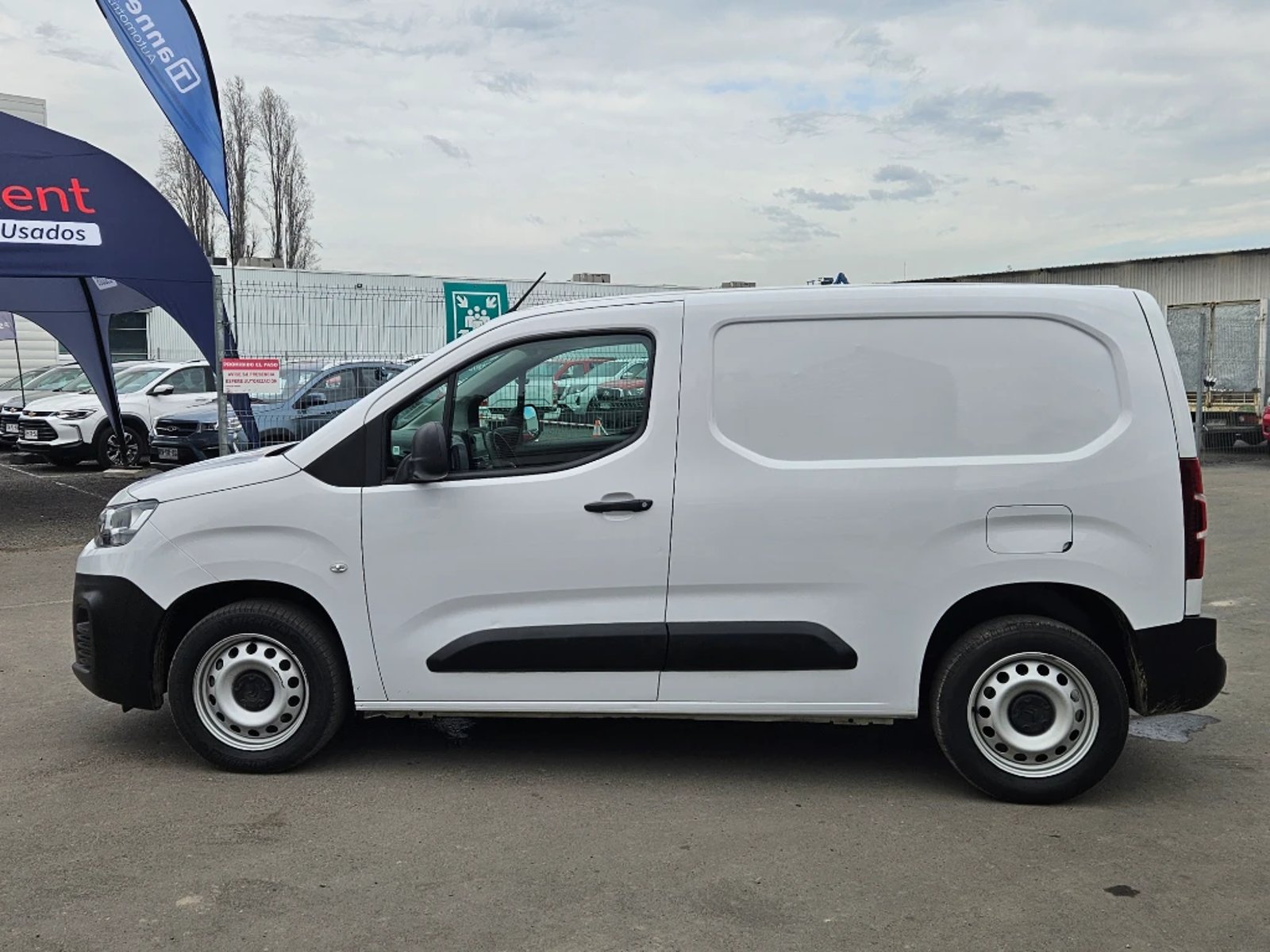Citroën Berlingo 2024 - Foto 4 de 20