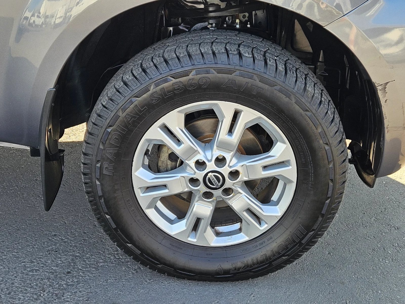 NISSAN NAVARA 2023 - Imagen 10 de 20