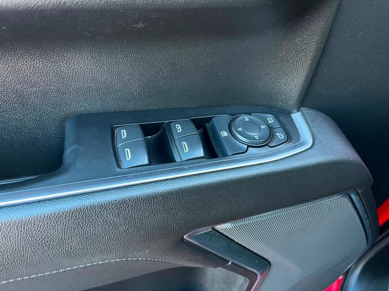 Chevrolet Silverado 2023 - Imagen 16 de 20