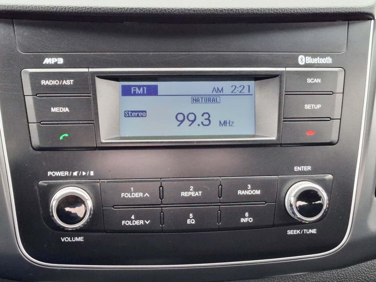 SSANGYONG GRAND MUSSO 2023 - Imagen 17 de 20