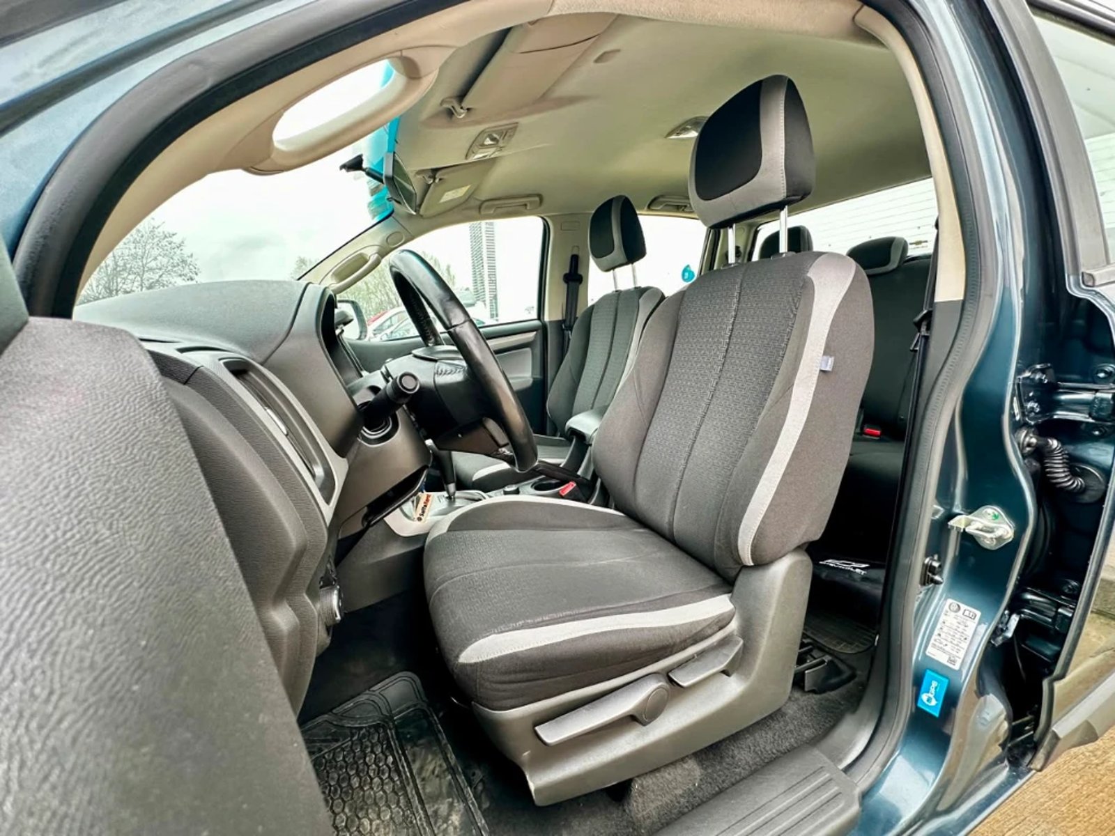 Chevrolet Colorado 2022 - Imagen 11 de 20