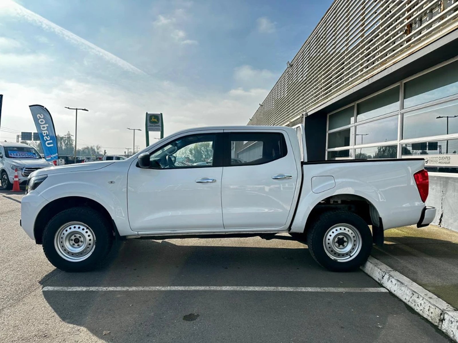 NISSAN NAVARA 2023 - Imagen 15 de 20