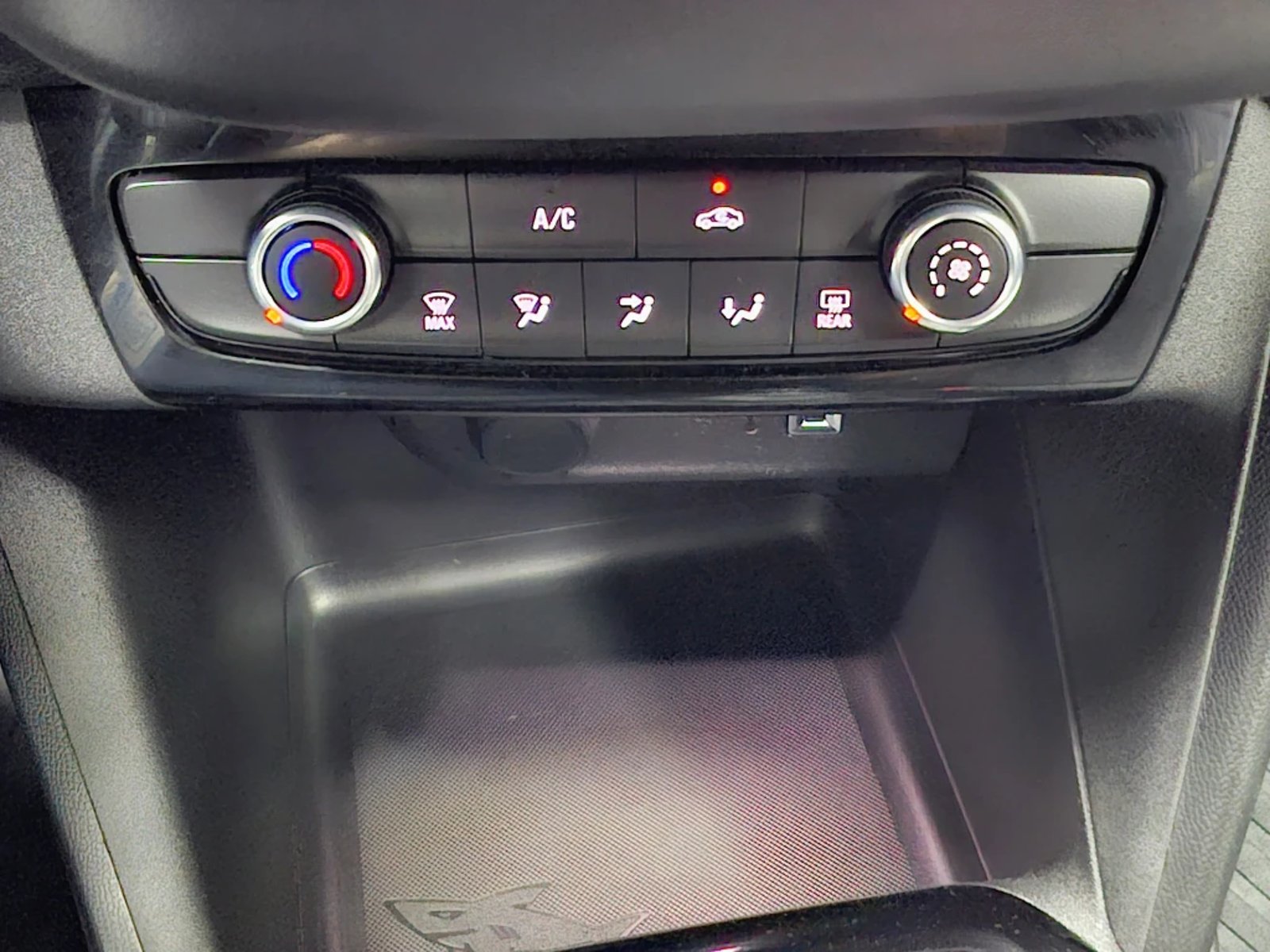 OPEL CORSA 2024 - Imagen 19 de 20