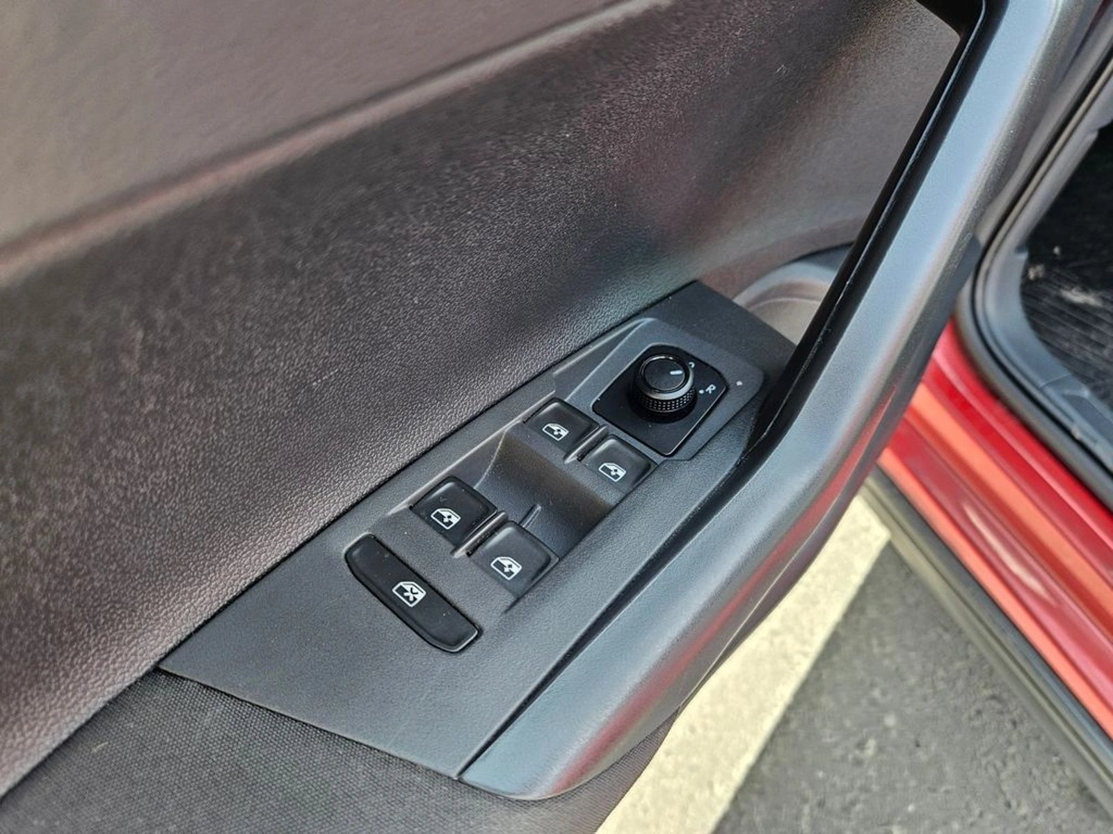 VOLKSWAGEN NIVUS 2024 - Imagen 15 de 20
