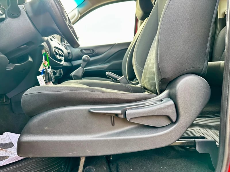 Nissan Navara 2023 - Imagen 19 de 20