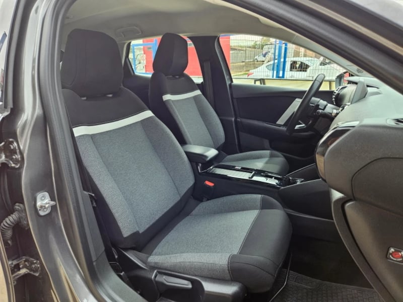 Citroën C4 2023 - Imagen 7 de 20