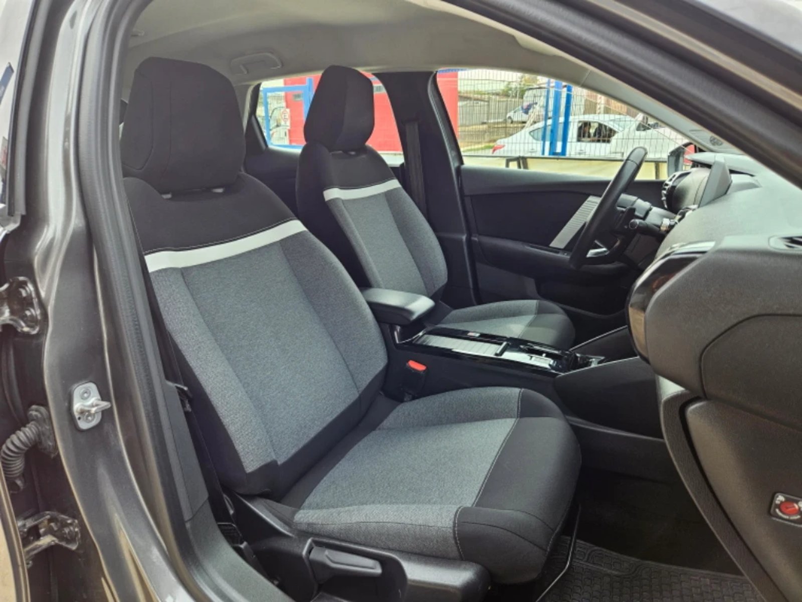Citroën C4 2023 - Imagen 7 de 20
