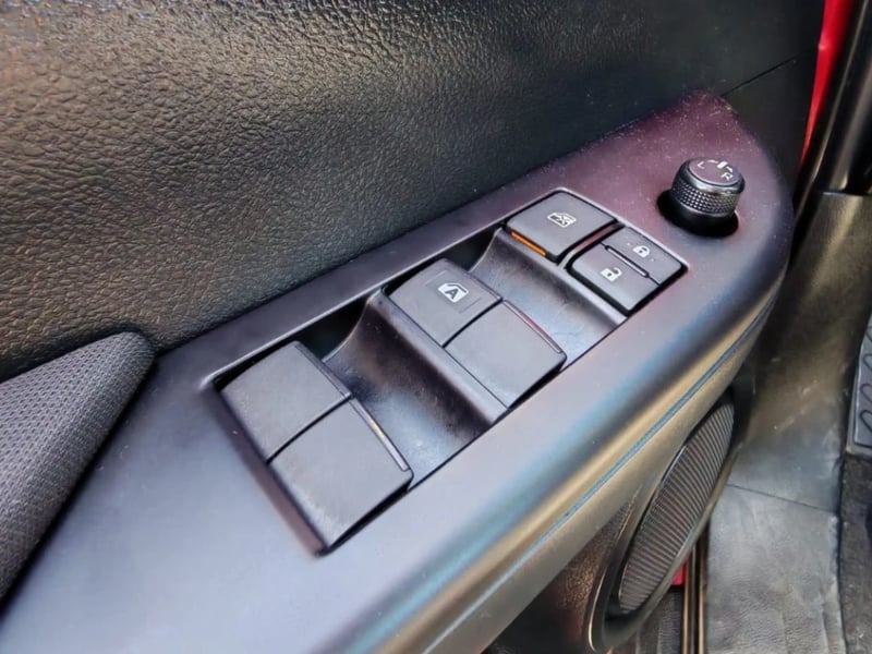Toyota Hilux 2023 - Imagen 14 de 20