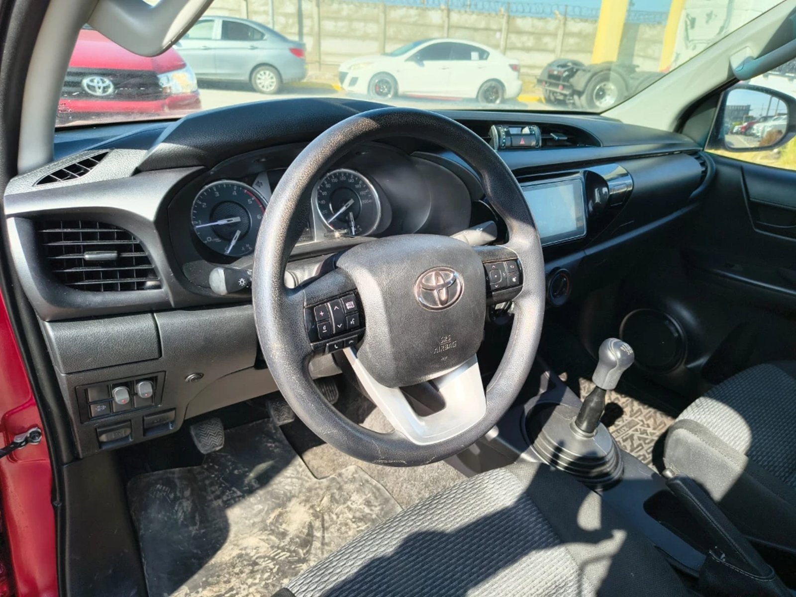 Toyota Hilux 2024 - Imagen 11 de 20