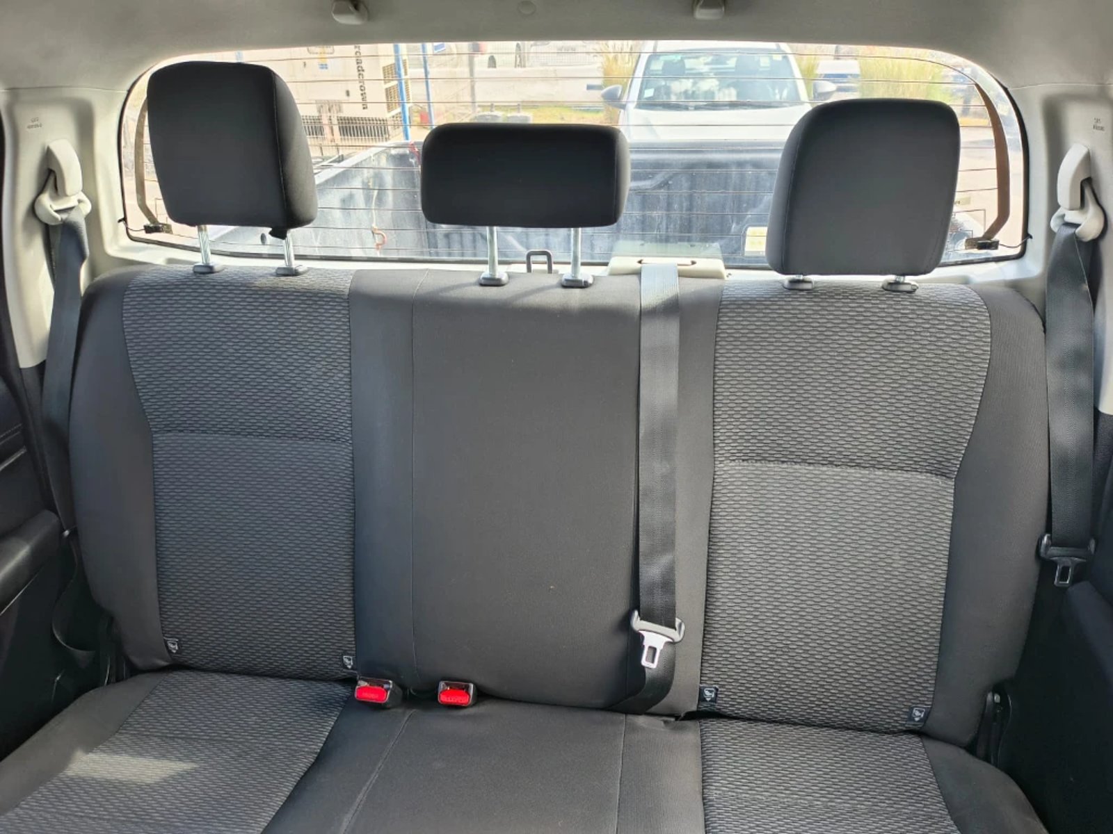 Toyota Hilux 2023 - Imagen 20 de 20