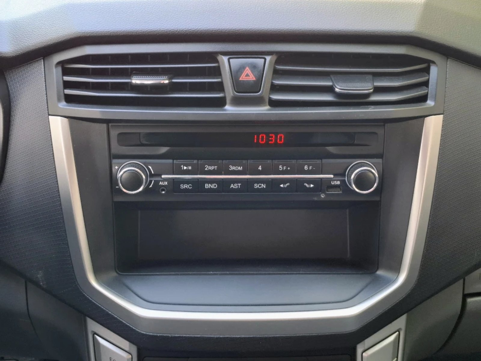 MAXUS T60 2023 - Imagen 17 de 20