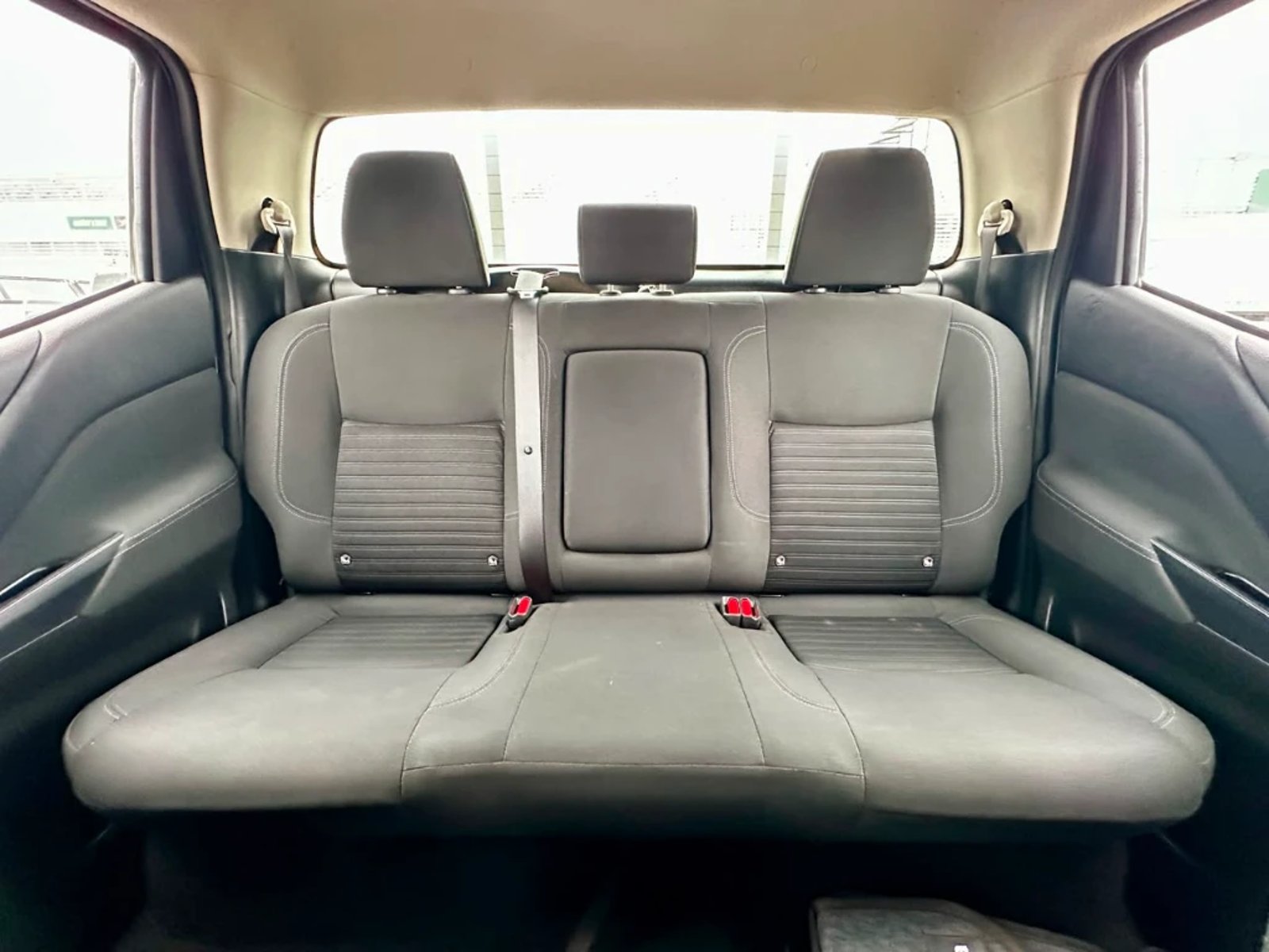 NISSAN NAVARA 2023 - Imagen 9 de 20