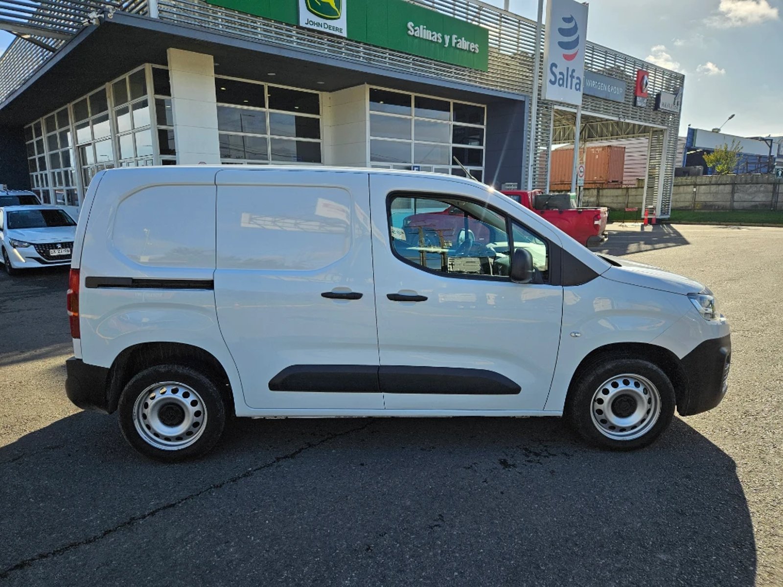 CITROEN BERLINGO 2024 - Imagen 4 de 20