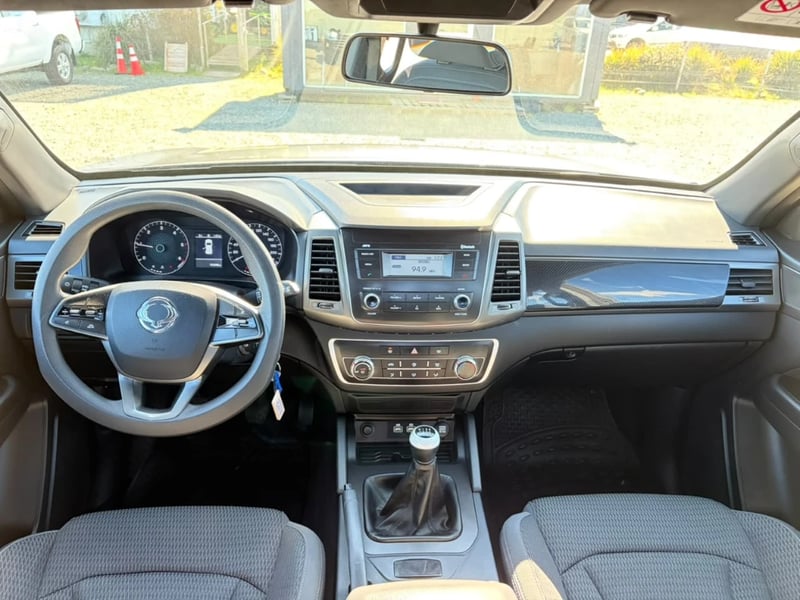 SsangYong Grand musso 2023 - Imagen 16 de 20