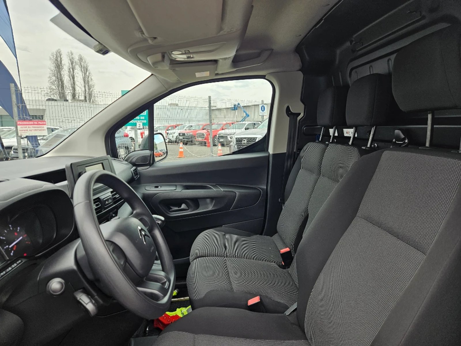 Citroën Berlingo 2024 - Imagen 15 de 20