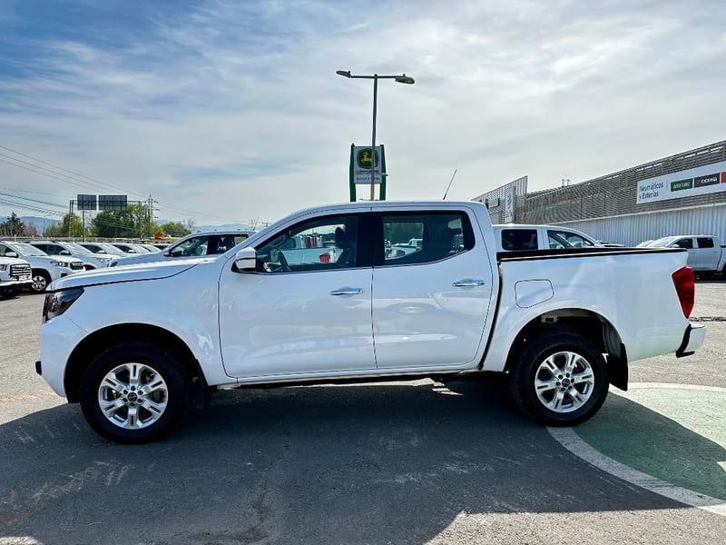 Nissan Navara 2023 - Imagen 10 de 20