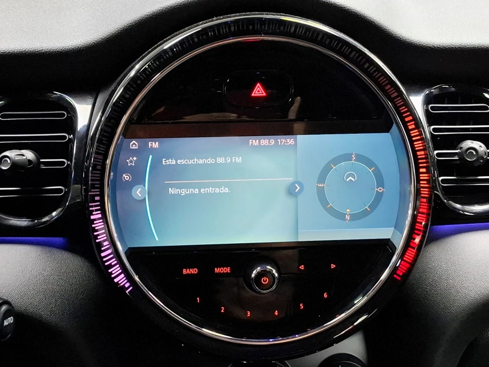 MINI COOPER S 2024 - Imagen 16 de 20