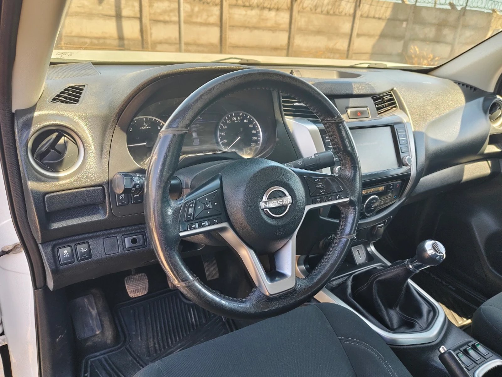 Nissan NAVARA 2023 - Imagen 16 de 20