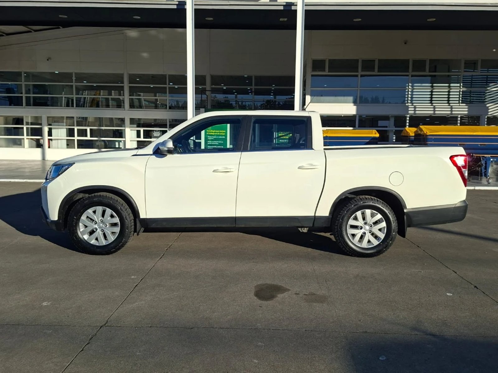 SSANGYONG GRAND MUSSO 2023 - Imagen 8 de 20