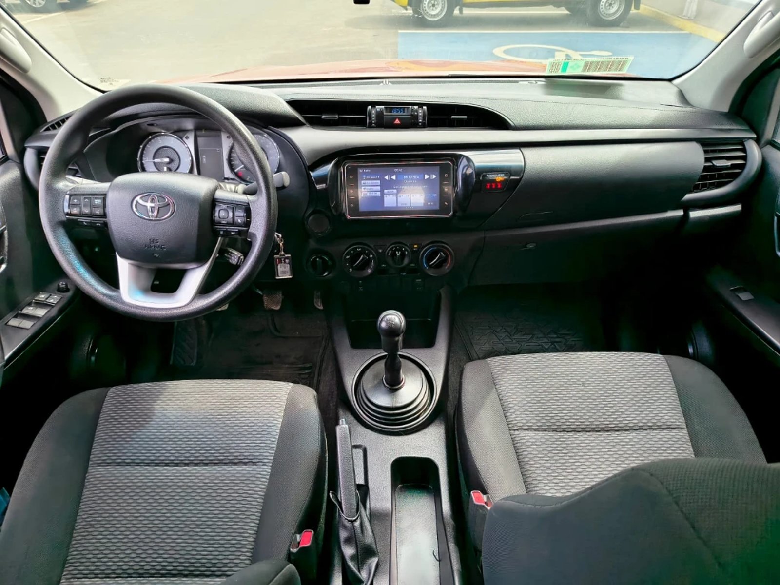 Toyota Hilux 2024 - Imagen 12 de 20