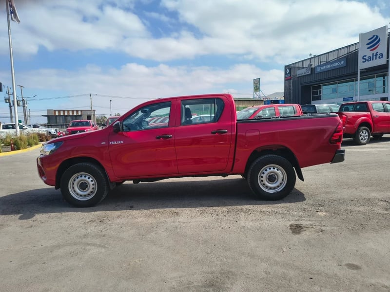 Toyota Hilux 2024 - Imagen 8 de 20