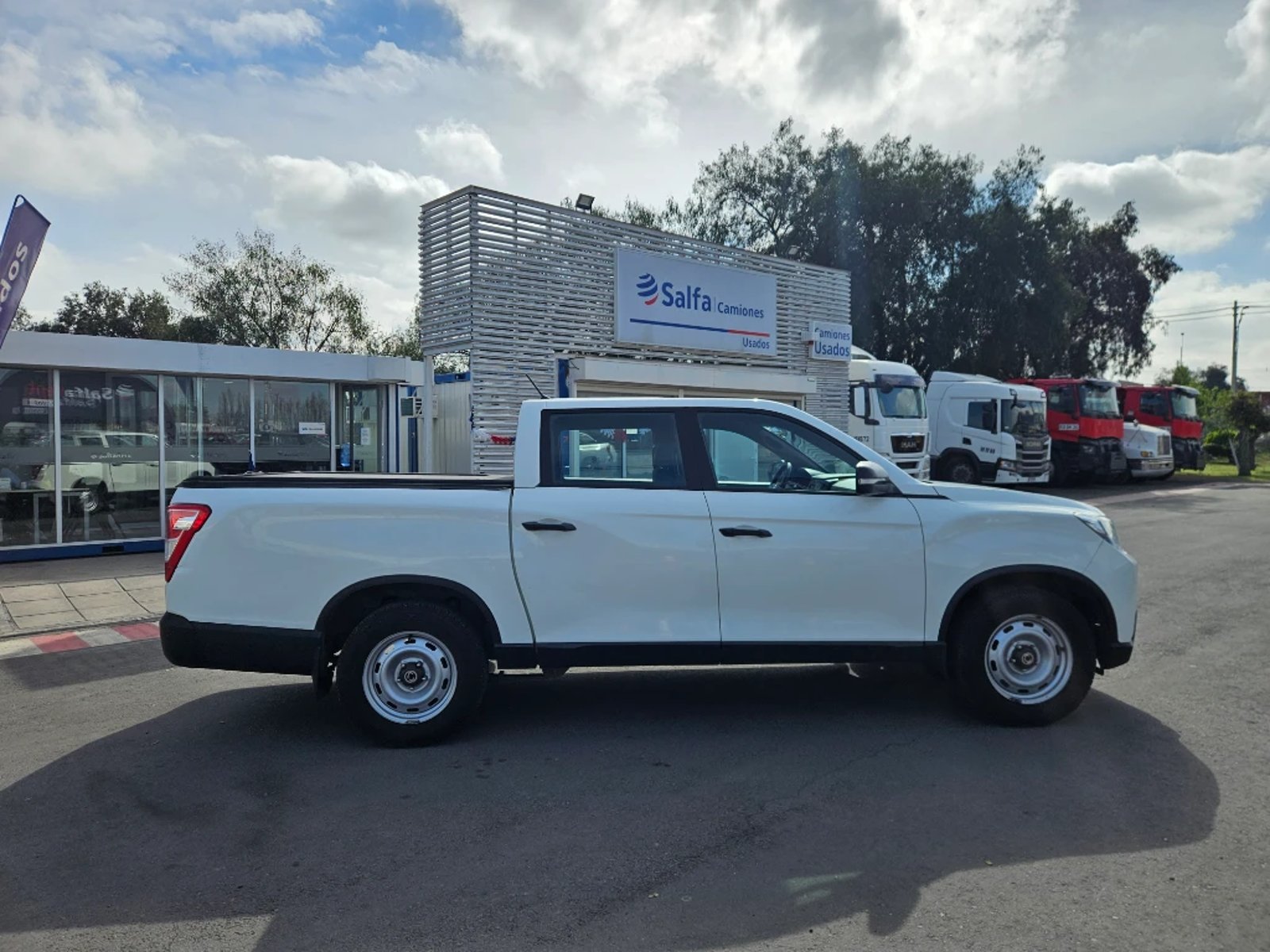 SsangYong Grand musso 2023 - Foto 4 de 20