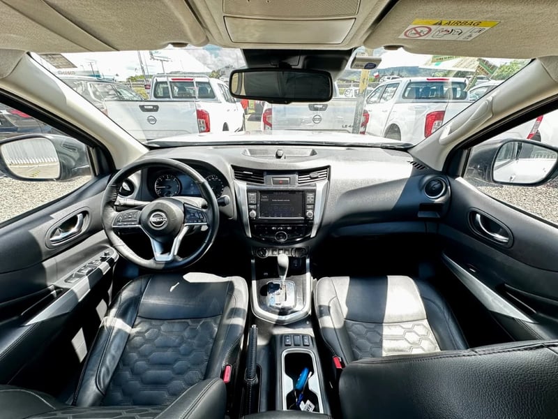 Nissan Navara 2023 - Imagen 14 de 20