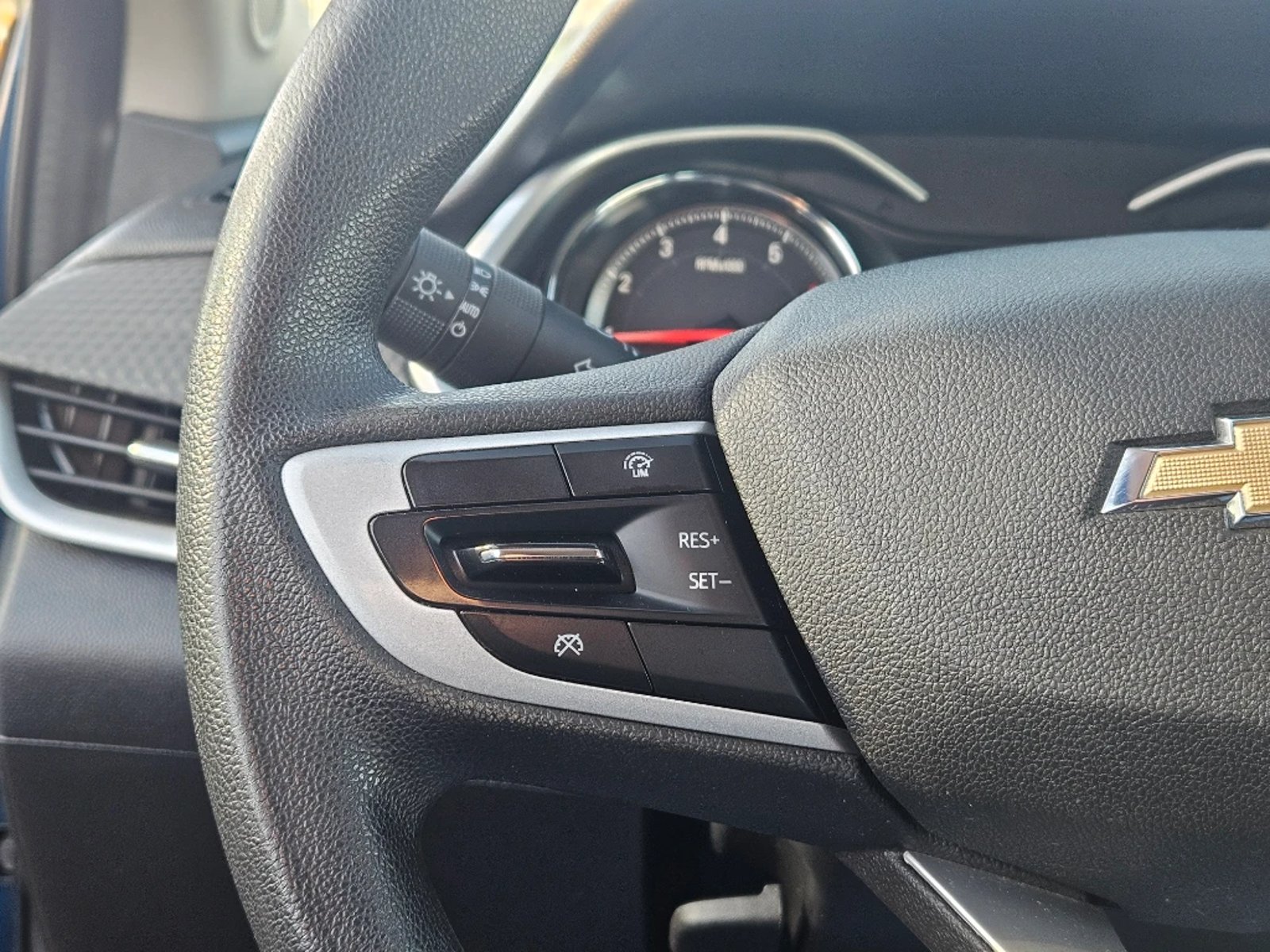 Chevrolet Onix 2023 - Imagen 18 de 20