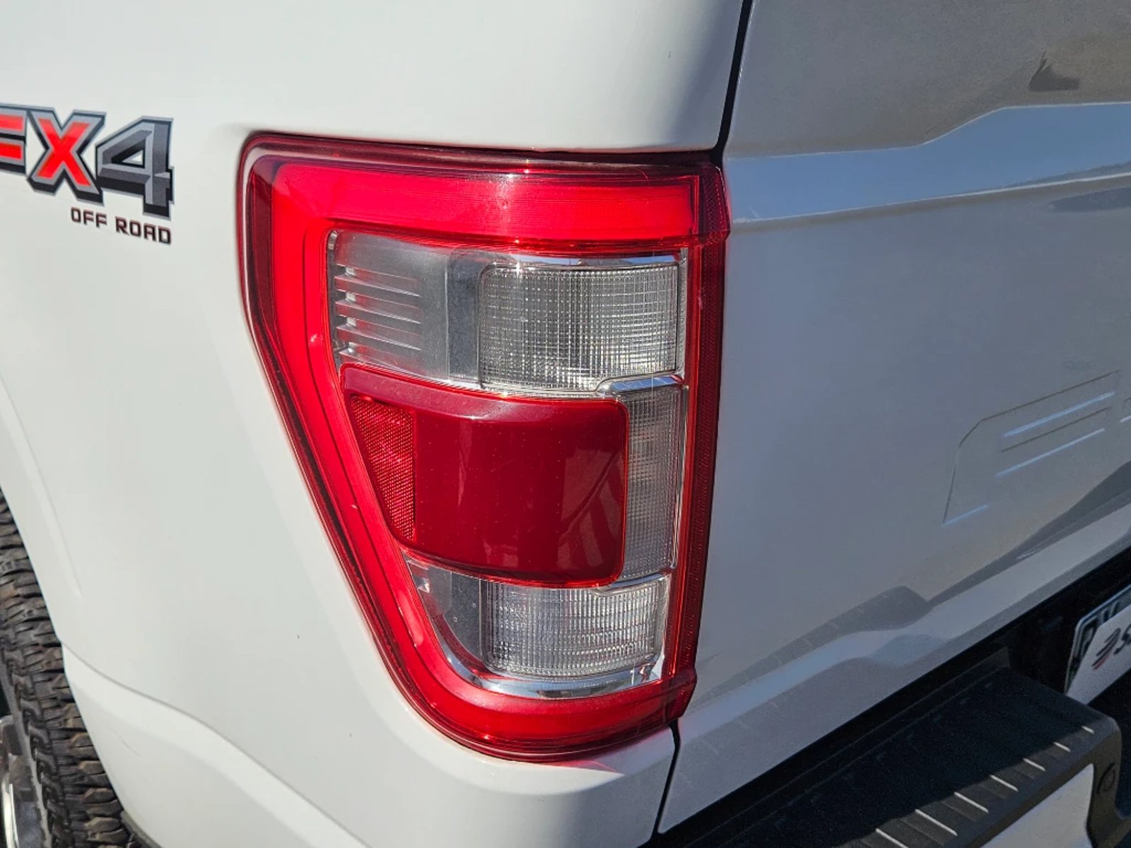 Ford F-150 2022 - Imagen 11 de 20