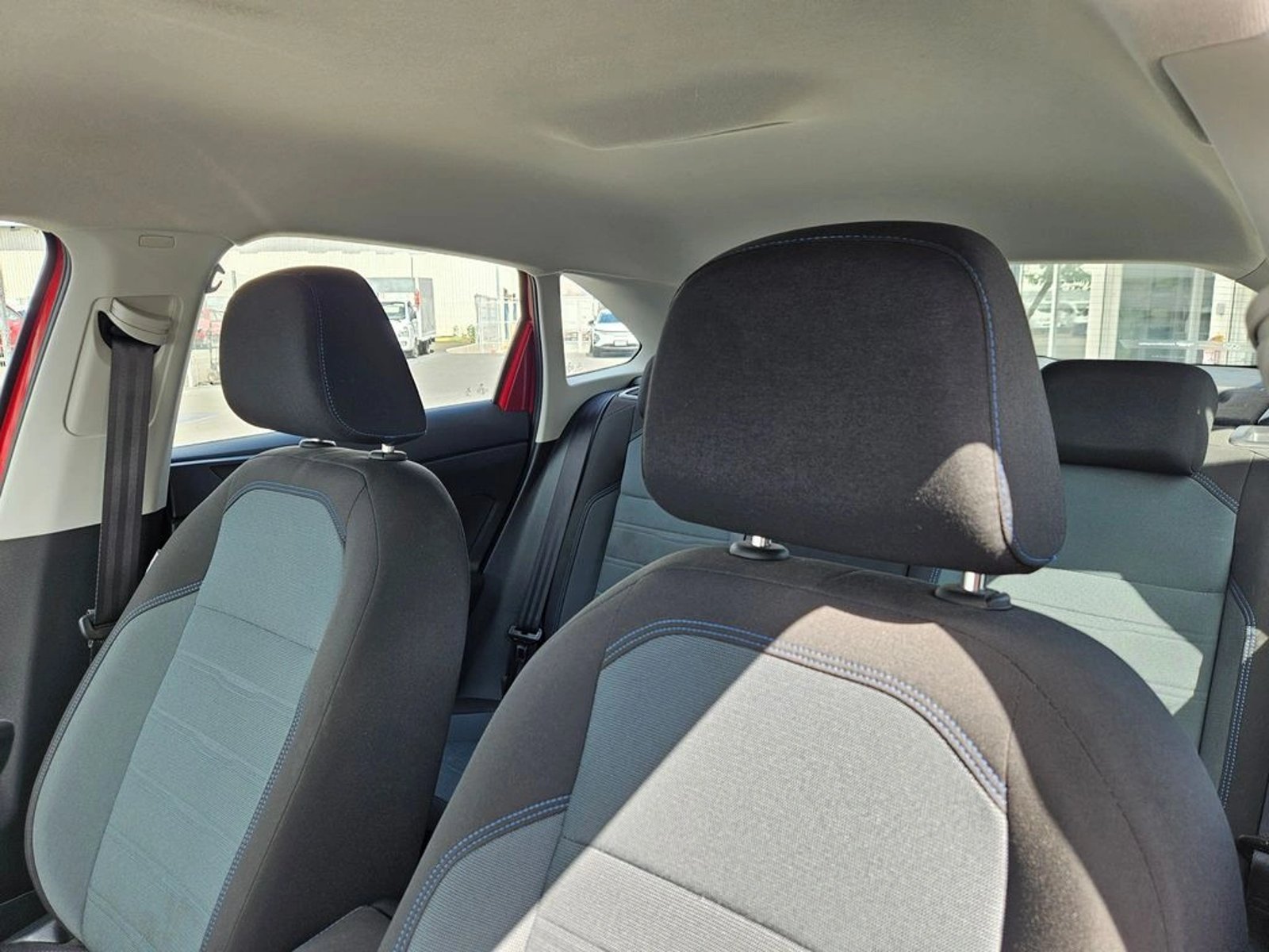 VOLKSWAGEN NIVUS 2024 - Imagen 17 de 20