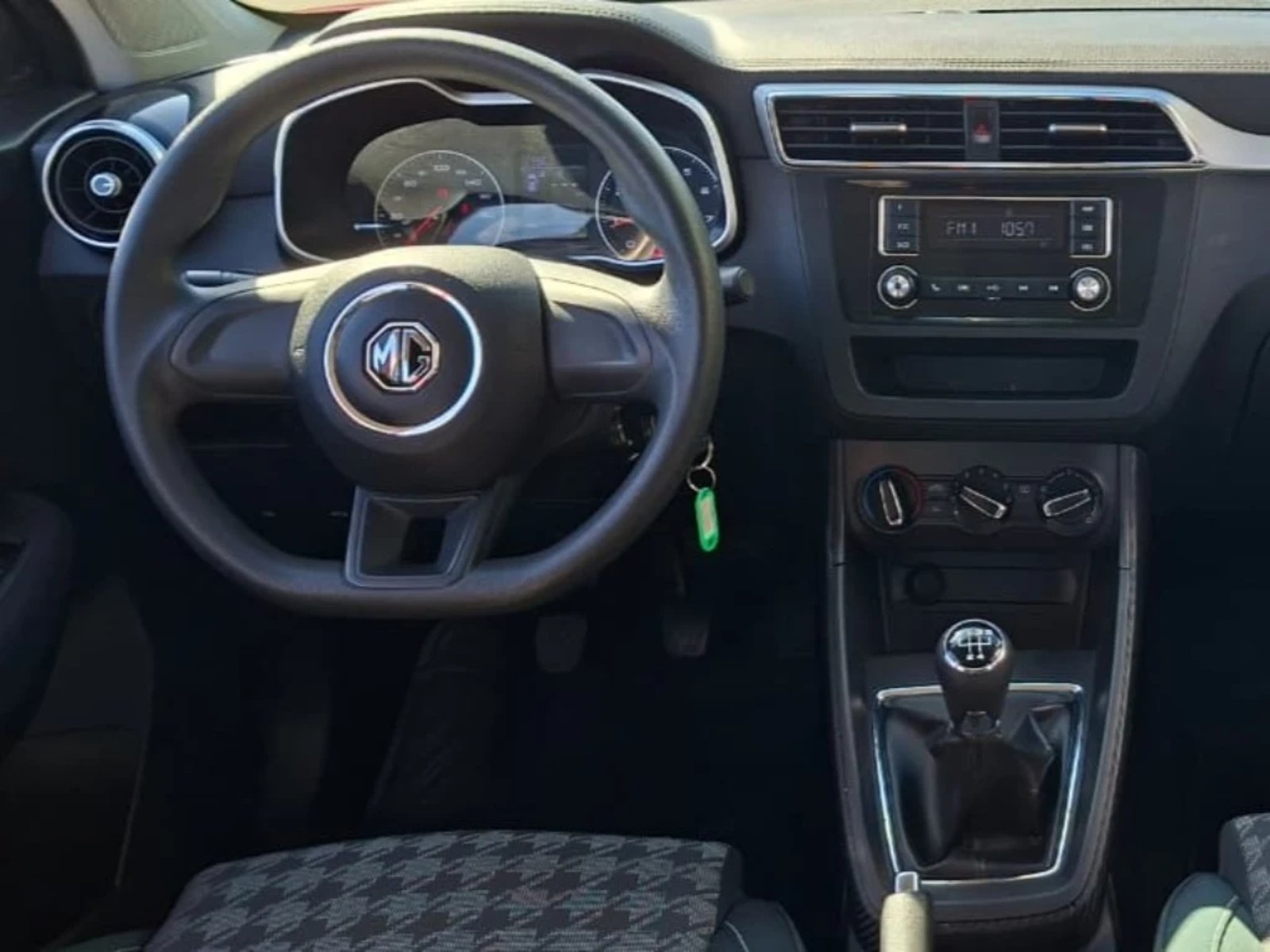MG ZS 2021 - Imagen 17 de 20