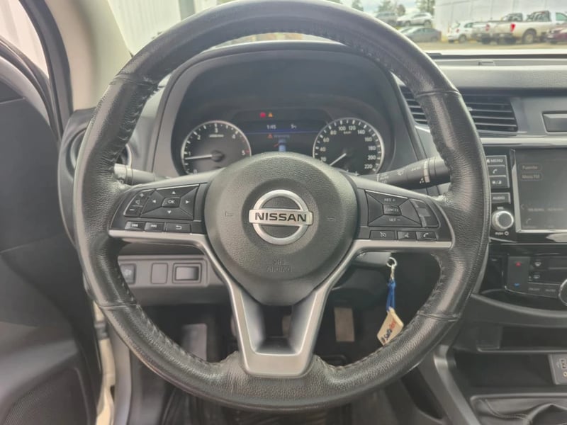 Nissan Navara 2023 - Imagen 17 de 20