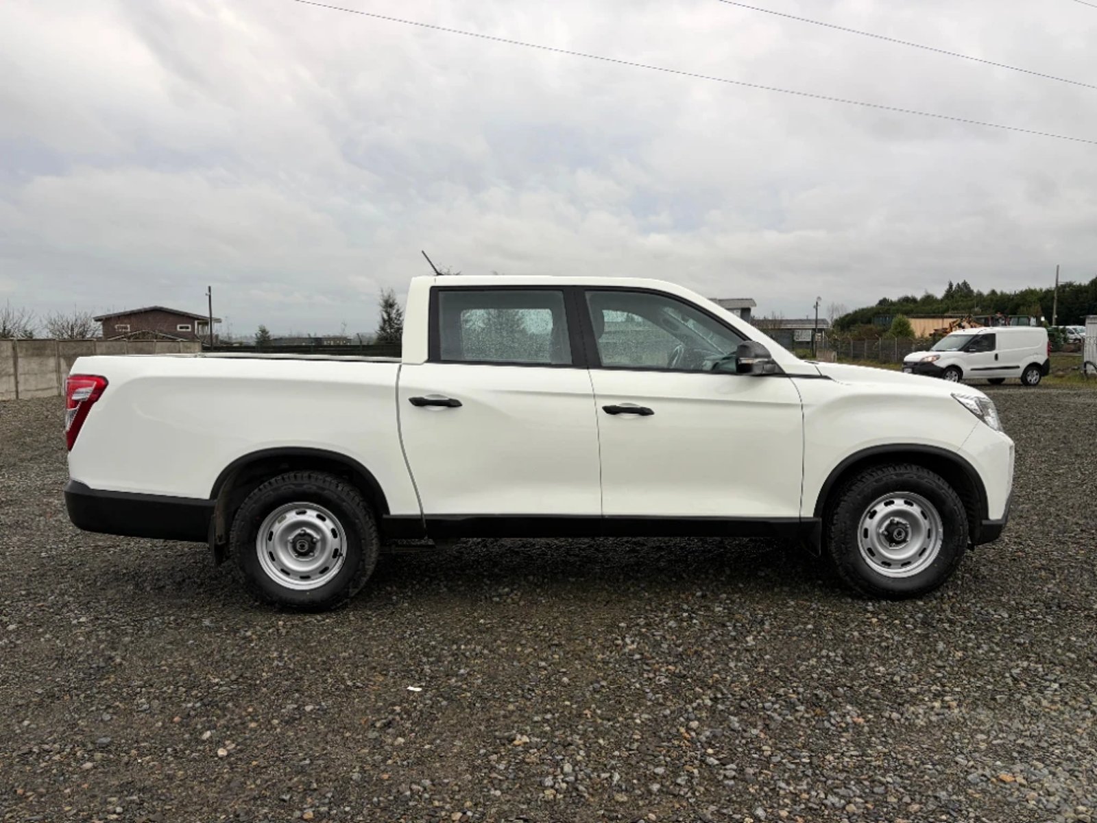 SsangYong Grand musso 2023 - Foto 4 de 20