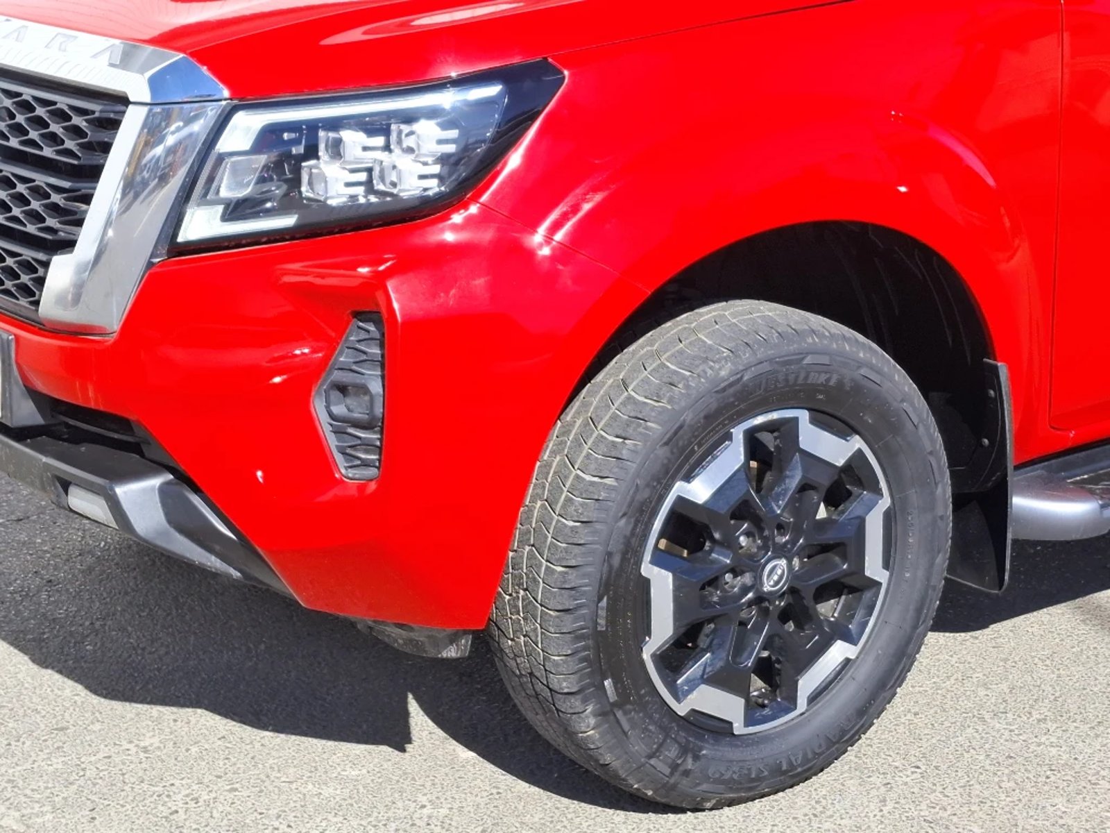 NISSAN NAVARA 2023 - Imagen 7 de 20