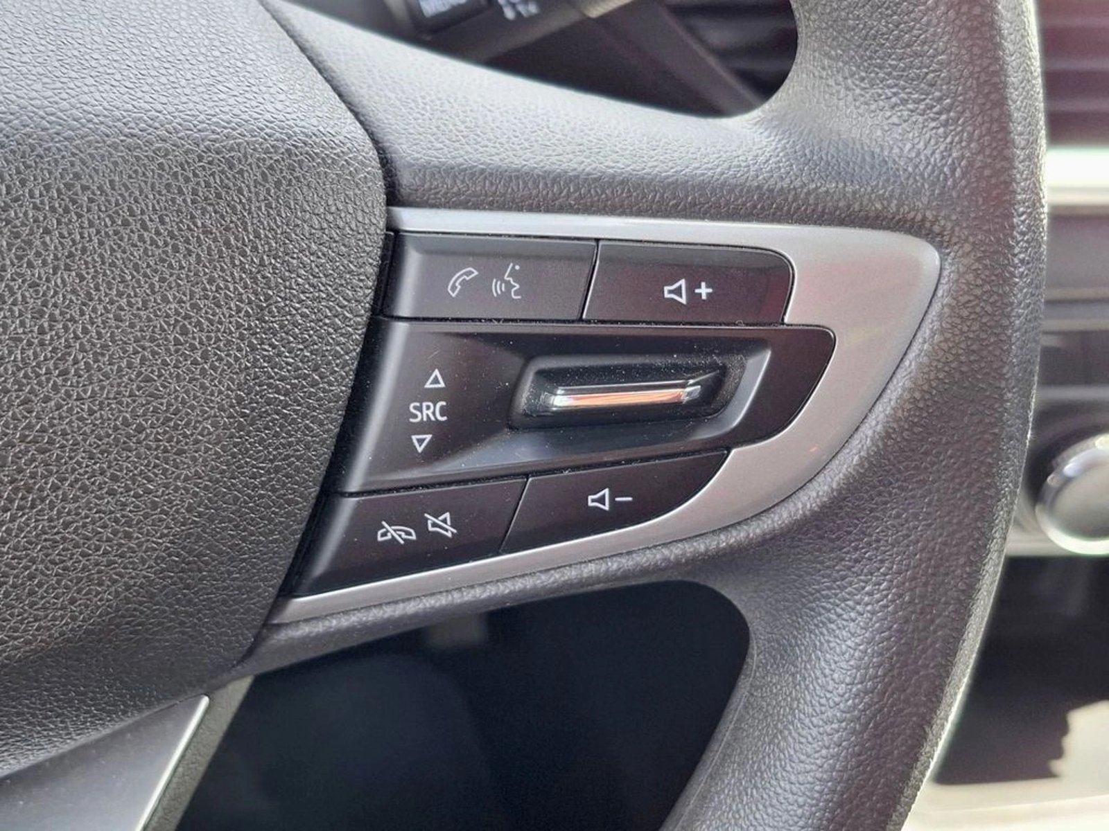 CHEVROLET TRACKER 2024 - Imagen 15 de 20