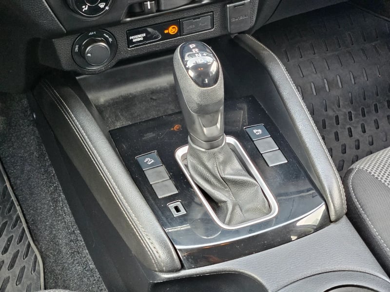 Mazda Bt-50 2024 - Imagen 14 de 20