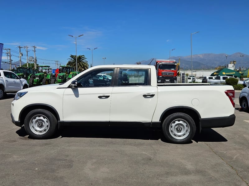 SsangYong Grand musso 2023 - Imagen 8 de 20