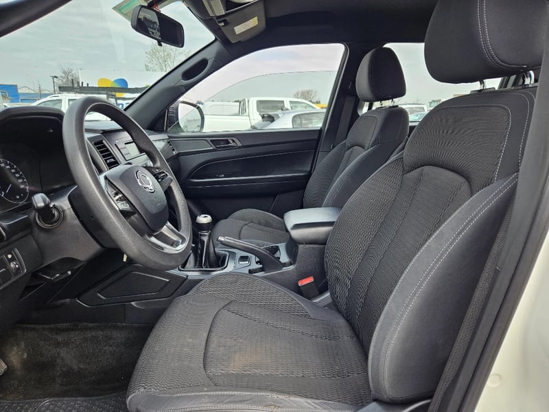 SsangYong Grand musso 2023 - Imagen 19 de 20