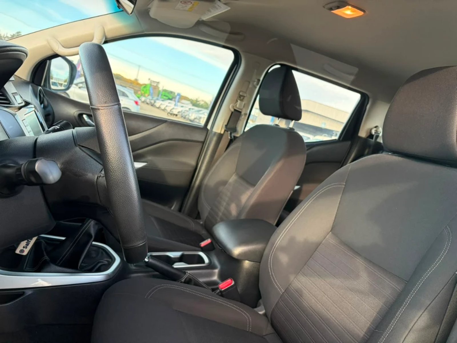 Nissan Navara 2023 - Imagen 13 de 20