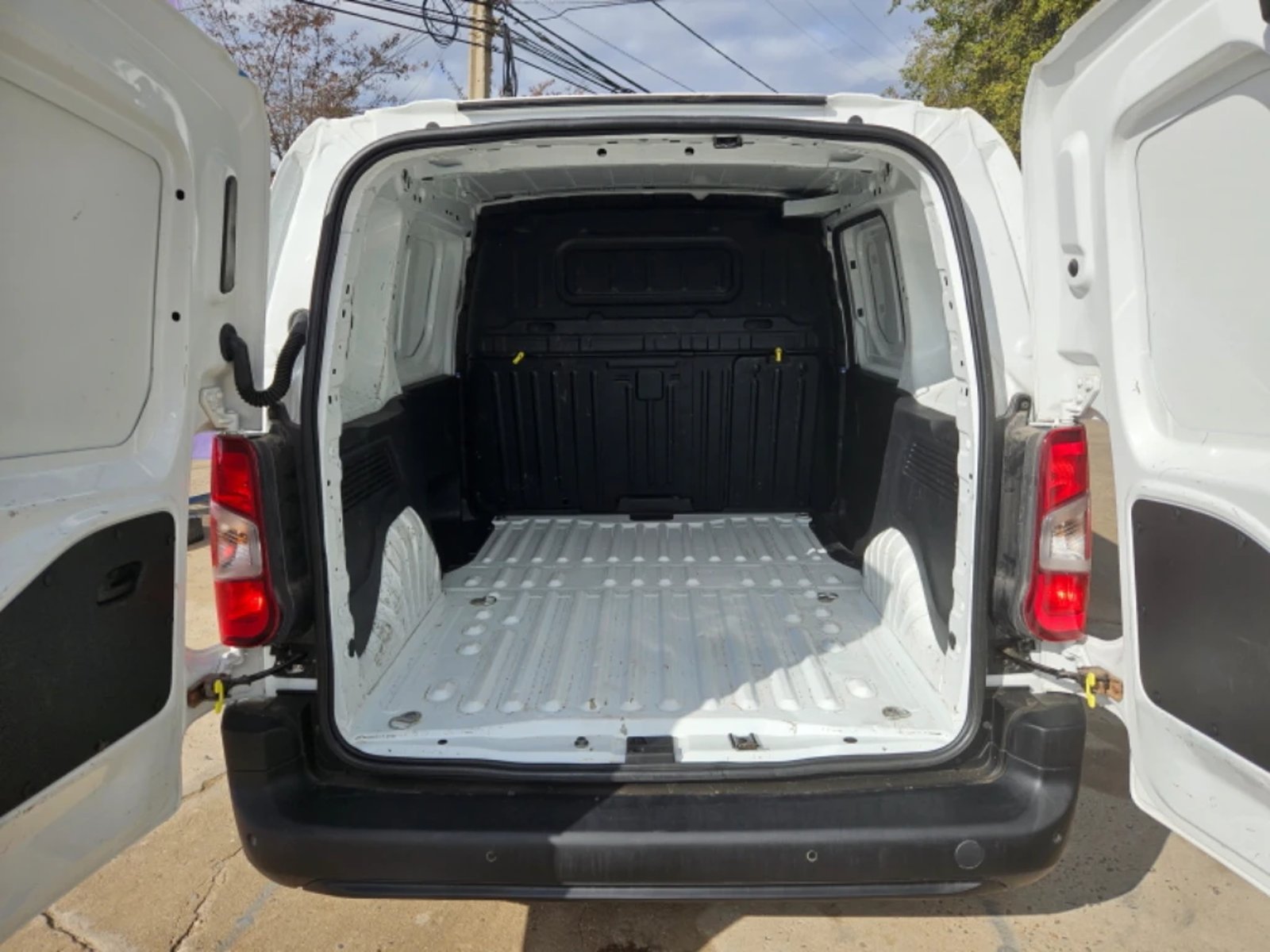 CITROEN BERLINGO 2020 - Imagen 16 de 20