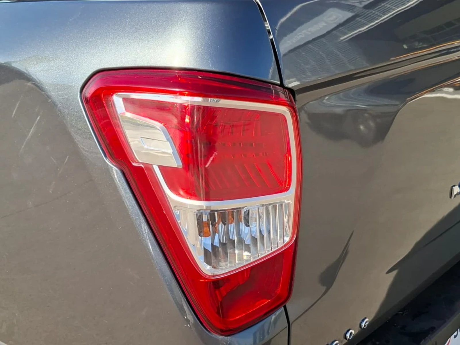 SSANGYONG GRAND MUSSO 2023 - Imagen 10 de 20