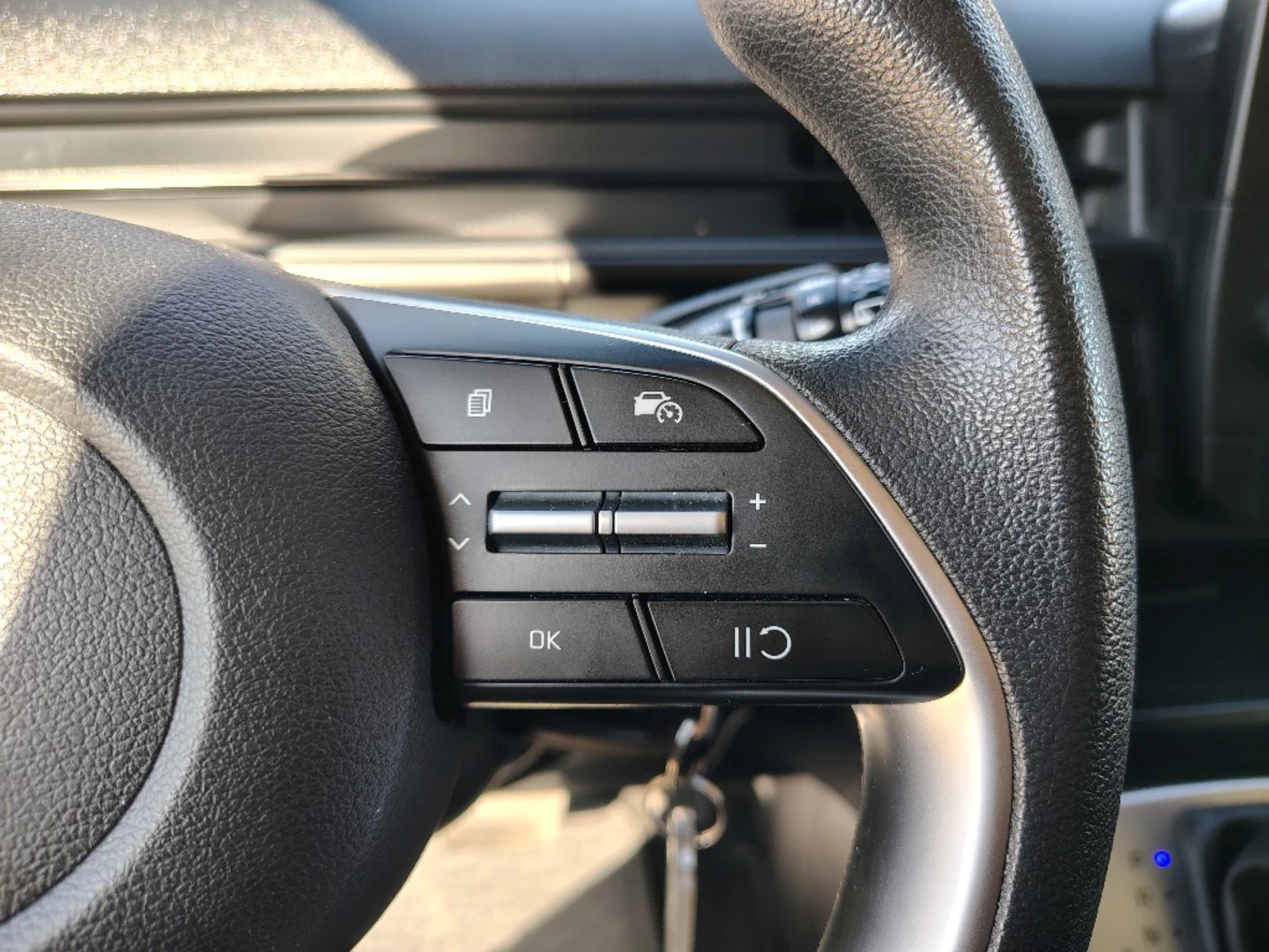 HYUNDAI STARIA FURGÓN 2024 - Imagen 19 de 20