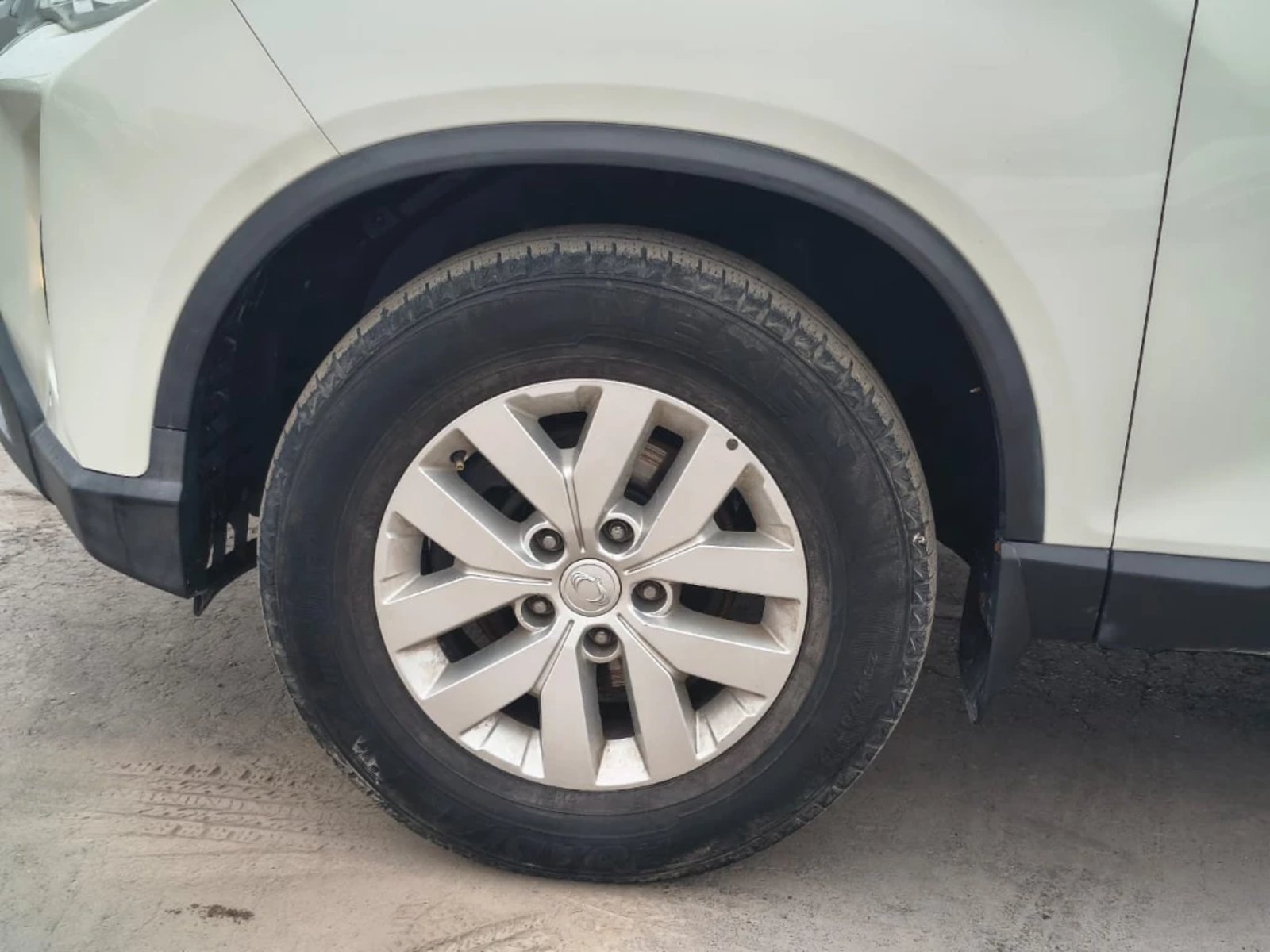 SsangYong Grand musso 2023 - Imagen 10 de 20