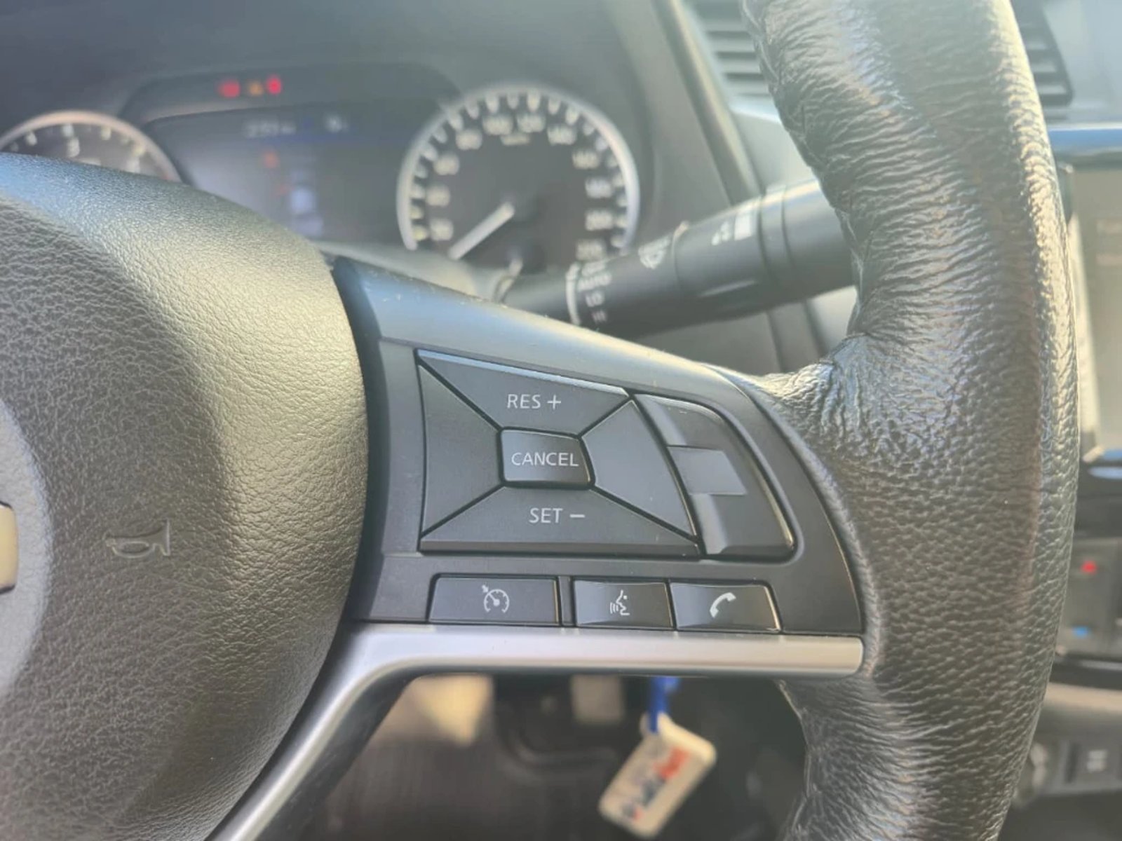 Nissan Navara 2023 - Imagen 20 de 20