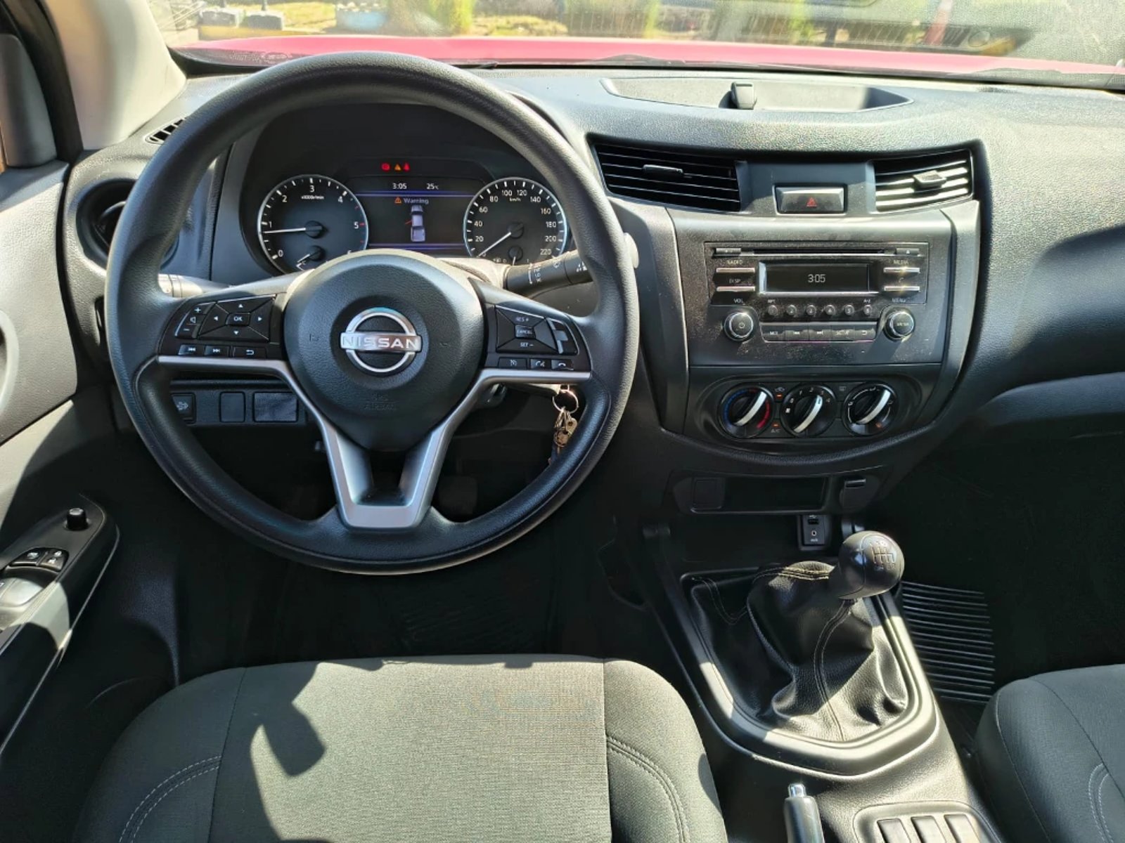 NISSAN NAVARA 2023 - Imagen 15 de 20